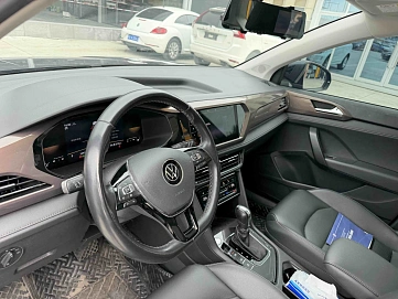 Volkswagen Tharu, 2022г., передний привод, робот
