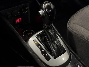Kia Rio, 2015г., передний привод, автомат