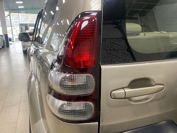 Toyota Land Cruiser Prado, 2004г., полный привод, автомат