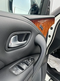 Infiniti QX80, 2017г., полный привод, автомат