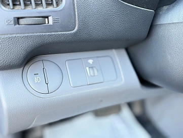 Hyundai Grand Starex, 2011г., задний привод, автомат
