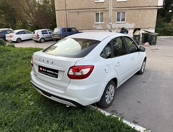 Lada (ВАЗ) Granta, 2023г., передний привод, механика