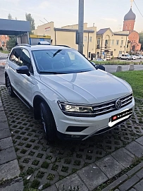 Volkswagen Tiguan, 2020г., полный привод, робот
