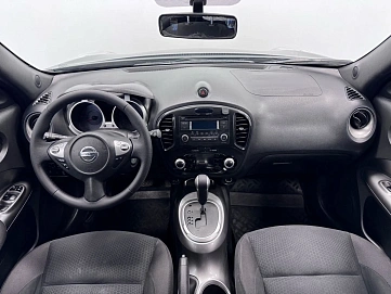 Nissan Juke, 2011г., полный привод, вариатор