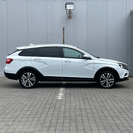 Lada (ВАЗ) Vesta, 2020г., передний привод, механика