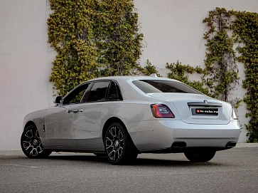 Rolls-Royce Ghost, 2024г., полный привод, автомат