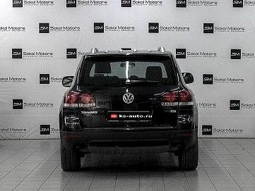 Volkswagen Touareg, 2008г., полный привод, автомат