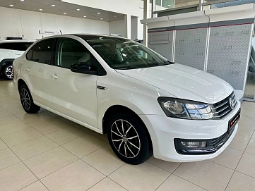 Volkswagen Polo, 2019г., передний привод, автомат