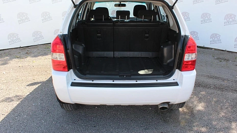 Hyundai Tucson, 2008г., передний привод, механика