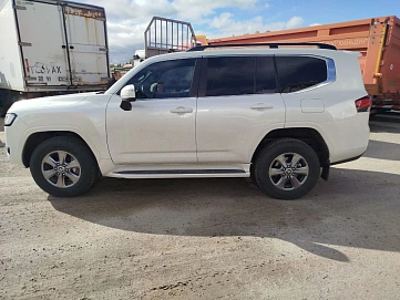 Toyota Land Cruiser, 2023г., полный привод, автомат