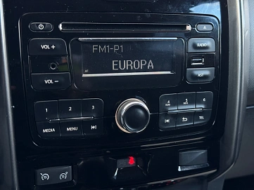Renault Duster, 2015г., полный привод, механика