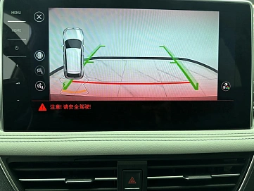 Volkswagen Tiguan, 2022г., передний привод, робот