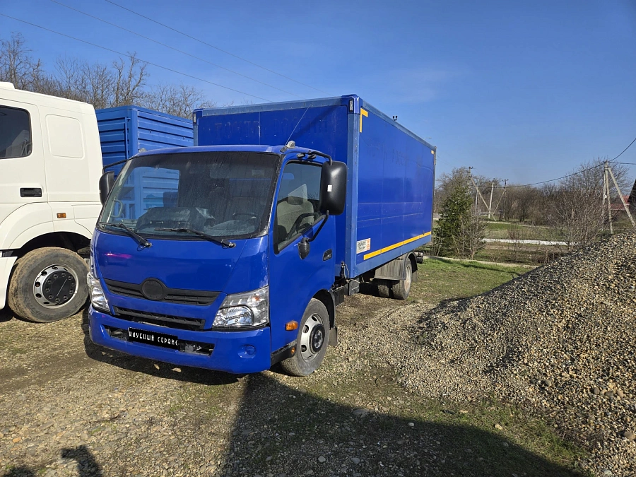 Hino Series 300  Dutro , 2015г.