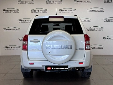 Suzuki Grand Vitara, 2011г., полный привод, автомат