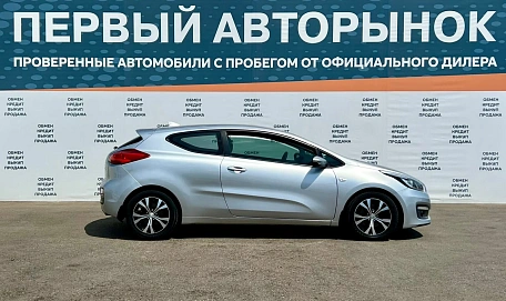 Kia Ceed, 2017г., передний привод, автомат