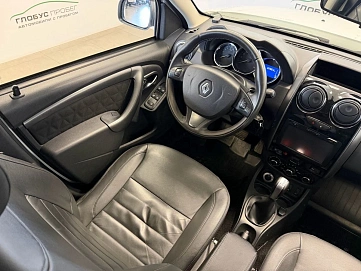 Renault Duster, 2018г., полный привод, автомат