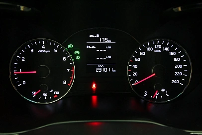 Kia Cerato, 2013г., передний привод, механика