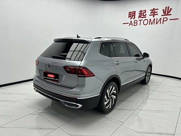 Volkswagen Tiguan, 2022г., передний привод, робот