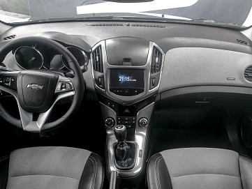 Chevrolet Cruze, 2013г., передний привод, механика