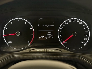 Volkswagen Polo, 2020г., передний привод, механика