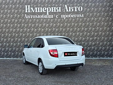 Lada (ВАЗ) Granta, 2023г., передний привод, механика