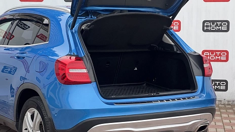 Mercedes-Benz GLA, 2015г., передний привод, робот