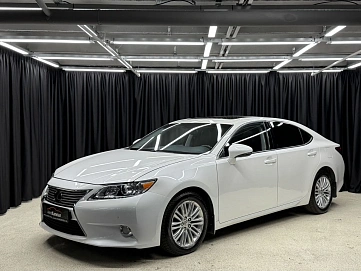 Lexus ES, 2013г., передний привод, автомат
