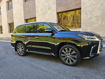 Lexus LX, 2021г, полный привод, автомат