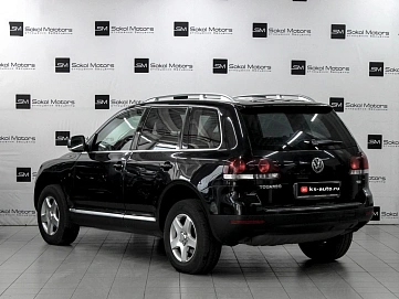 Volkswagen Touareg, 2008г., полный привод, автомат