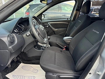 Renault Duster, 2015г., полный привод, механика