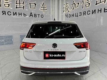 Volkswagen Tiguan, 2022г., передний привод, робот