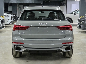 Audi Q3, 2026г, передний привод, робот