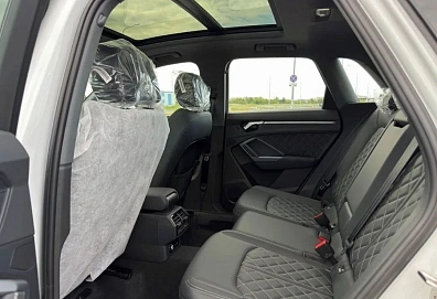 Audi Q3, 2025г., передний привод, робот