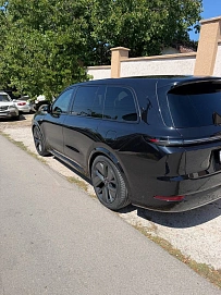 Lixiang L9, 2023г., полный привод, автомат