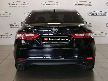 Toyota Camry, 2019г., передний привод, автомат