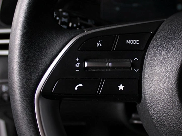 Hyundai Elantra, 2023г., передний привод, вариатор