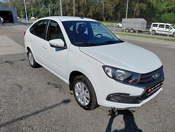 Lada (ВАЗ) Granta, 2023г., передний привод, механика
