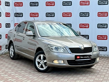 Skoda Octavia, 2009г., передний привод, робот