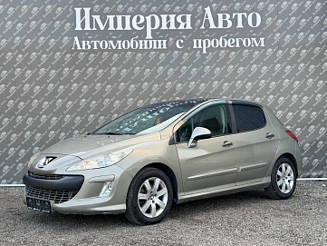 Peugeot 308, 2010г., передний привод, автомат