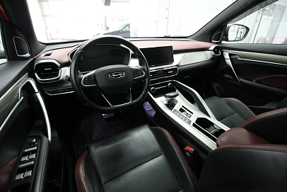 Geely Coolray, 2022г., передний привод, робот