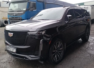 Cadillac Escalade, 2021г., задний привод, автомат