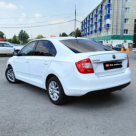 Skoda Rapid, 2015г., передний привод, робот