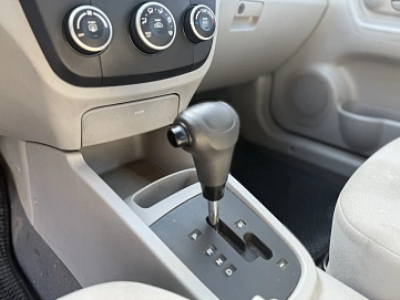 Kia Cerato, 2007г., передний привод, автомат