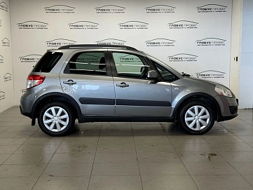Suzuki SX4, 2013г., полный привод, механика