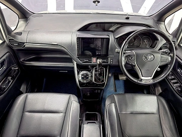 Toyota Esquire, 2020г., передний привод, вариатор
