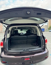 Infiniti QX56, 2010г., полный привод, автомат