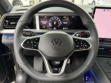 Volkswagen Teramont, 2026г., полный привод, робот