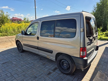 Citroen Berlingo, 2011г., передний привод, механика
