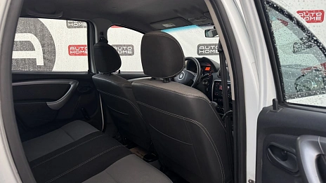 Renault Duster, 2013г., передний привод, автомат