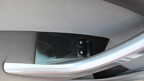 Opel Astra, 2012г., передний привод, механика